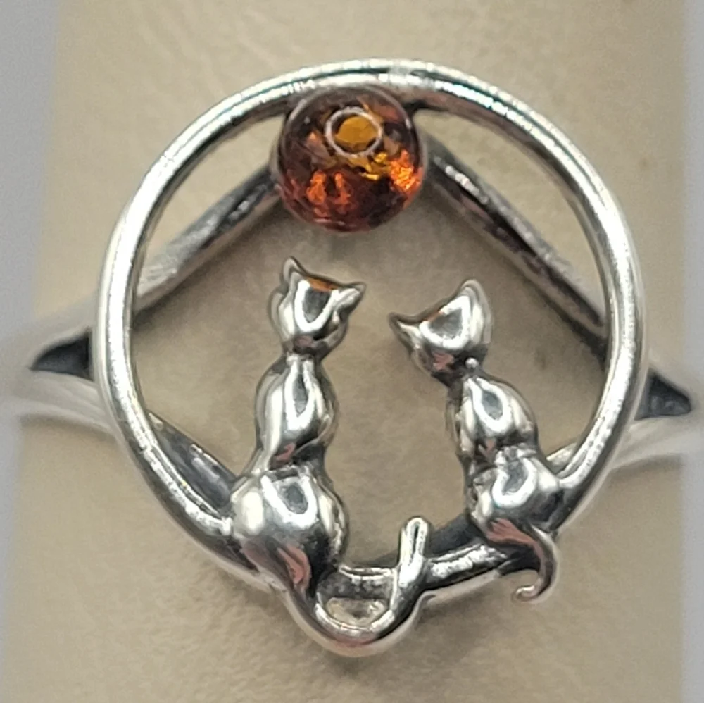 925 Sterling Silver Cat Ring Amber Stone Handmade Womens Size 8.5 Cute Unique